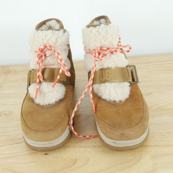 Ugg Size 7 Boots Cold Weather Hiker Gorpcore Utility Shearling Brown Preppy Boho - Picture 6 of 16